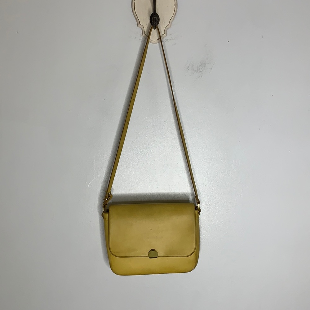 Madewell Abroad leather shoulder bag nectar gold